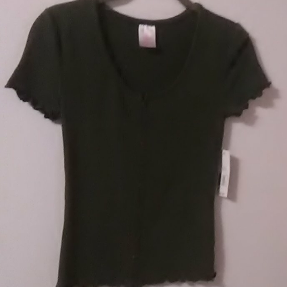 Juniors top